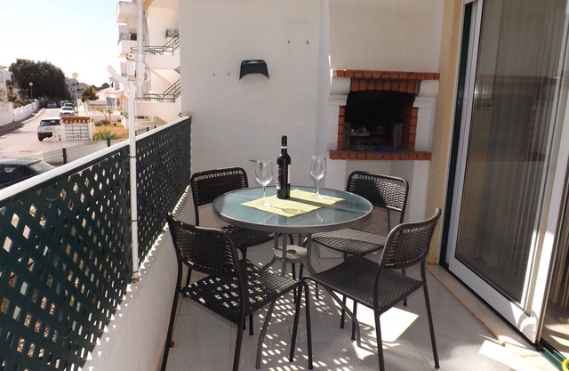 Sunny Bedroom With Aircon, Pool, Beach Nearby - Albufeira