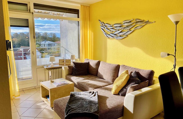 Sunny vacation apartment Boje51 in Dahme: 1 min. to the beach, modern, with south-facing balcony