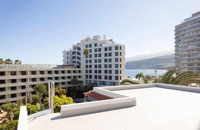 Sunnyland Lago Martianez 5
