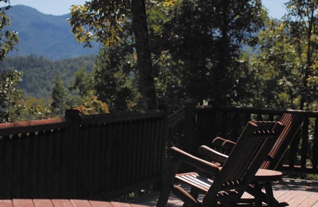 Sunrise Ridge Train Tours 