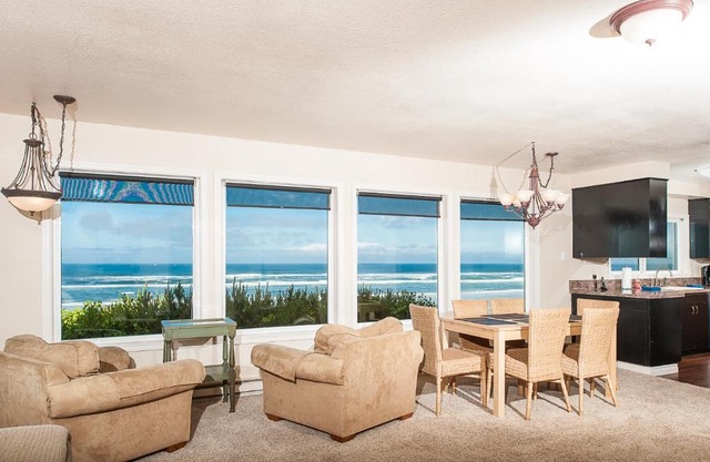 Sunset Breeze House 13824