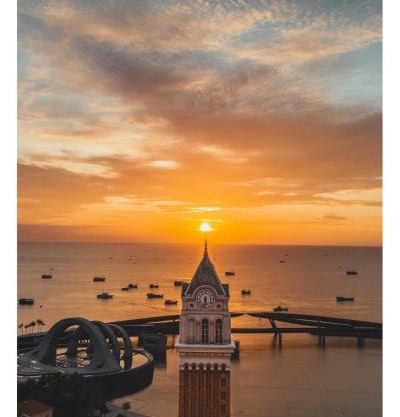 Sunset town Phú Quốc