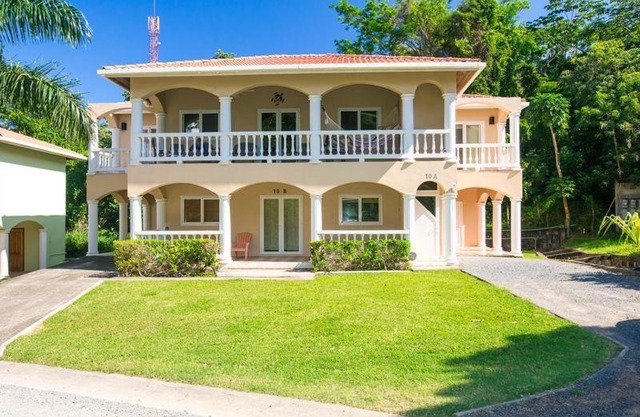 Sunset Villas 10B