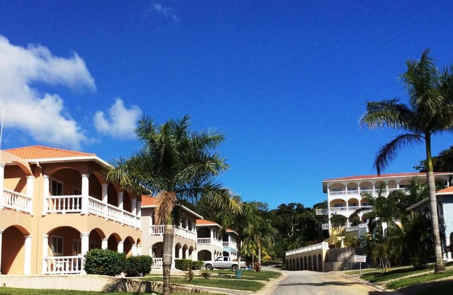 Sunset Villas 6A
