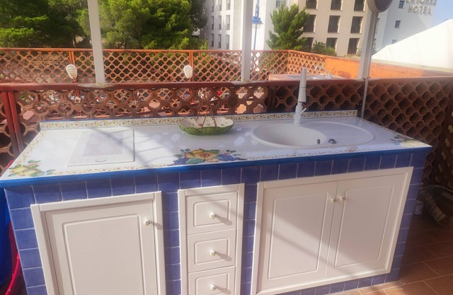 Sunshine in Ashur. Studio apartment in residence
