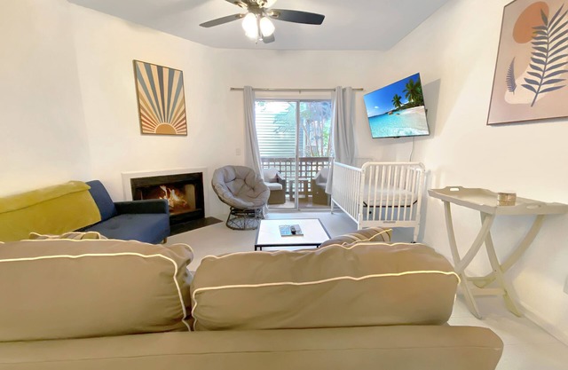 Sunshine Suite, Midtown Luxury, WiFi 1BR
