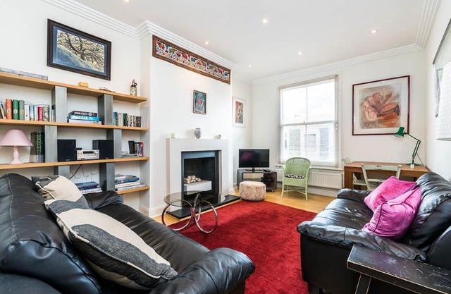 Super 2 Bed Flat in centre Portobello Notting Hill