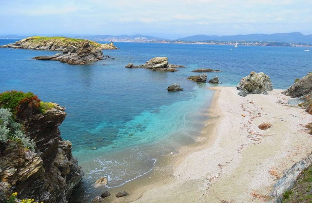Super Apartment 4 beds in Six-Fours-Les-Plages