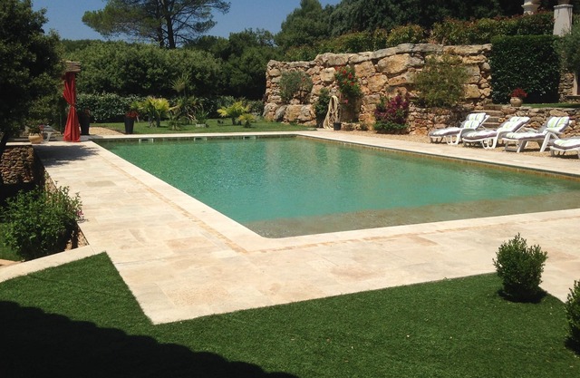 Super private pool with pool house, elevated position with great views
