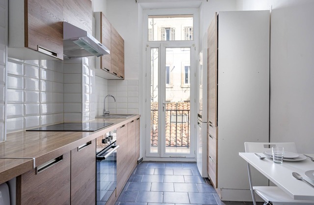 Superb 100m2 apartment 5 minutes from the Old Port