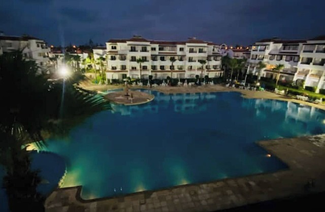 Superb apartment in residence with swimming pool