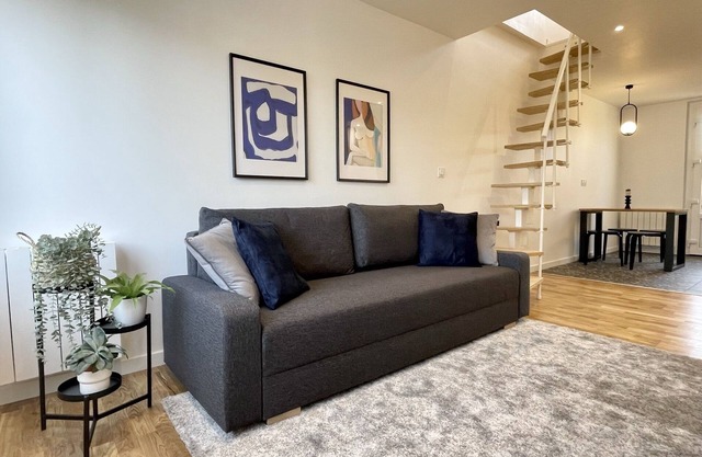 Superb apartment with Fiber WiFi and parking in charming Chartres