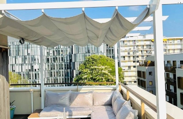 Superb Apartment With Jacuzzi & Terrace