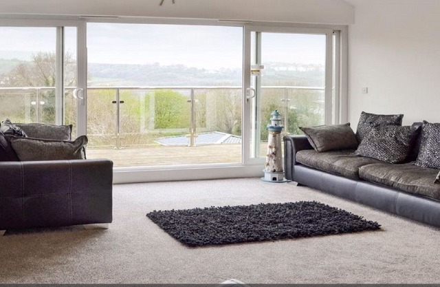 Superb Holiday Home for Family / Large Group in Shaldon Nr Teignmouth or Torquay