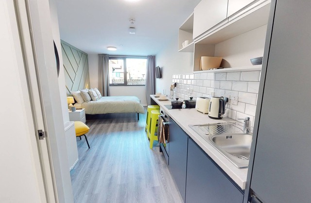 Superb Studio Apartment, In the Heart of Middlesbrough with free secure parking