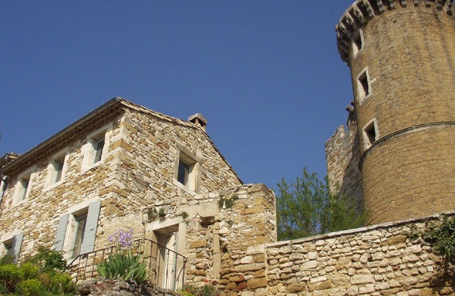 Superb village house in Drôme Provençale. View + Private Pool