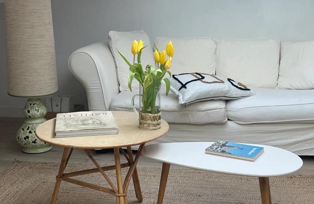 Superbe appartement lumineux 78m2 Bordeaux centre