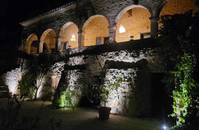 Superbe Bastide Récemment Rénovée Dans un Cadre et un Calme Majestueux