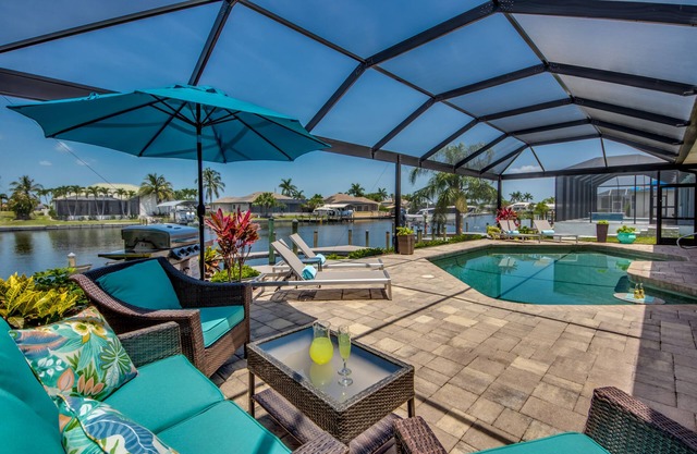 Superior water view (western exposure) 4 bedroom villa (sleeps 8)
