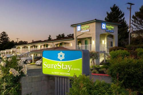 Surestay Hotel 