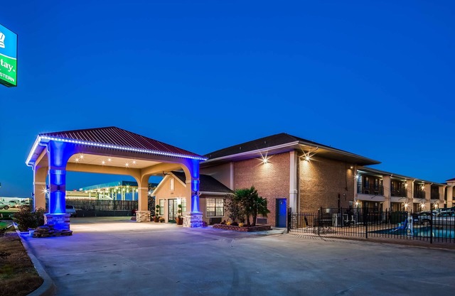 SureStay Hotel by Best Western Terrell