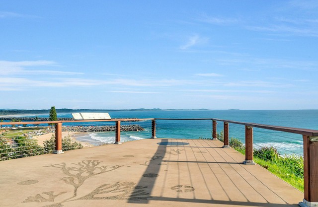 Surf Beach Motel Port
