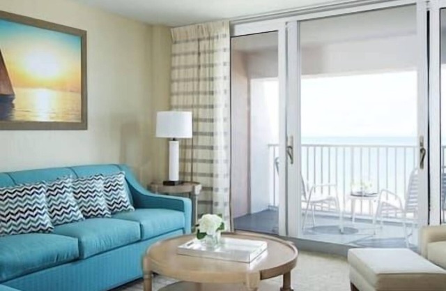 Surf Club, Pool, Hot Tub, Gym, Beach, Beachfront