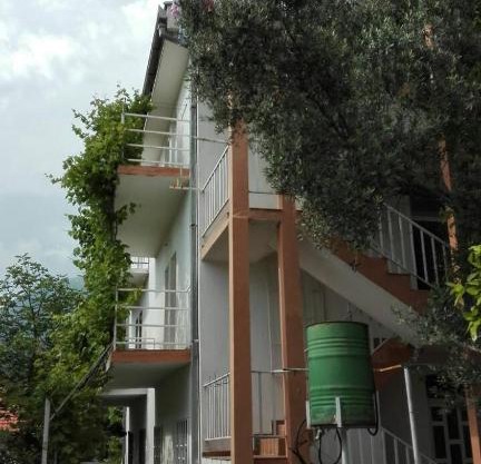 Sutomore 1