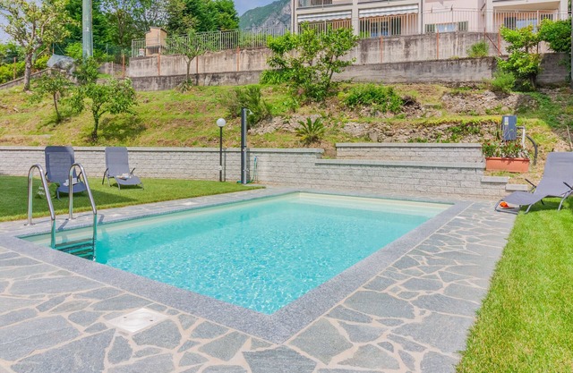 Sweet Caroline by Varenna Holidays