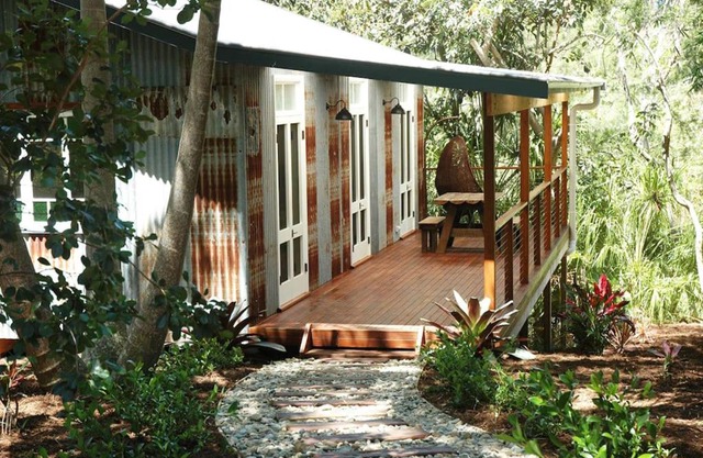 Sweet Love - Byron Bay Hinterland