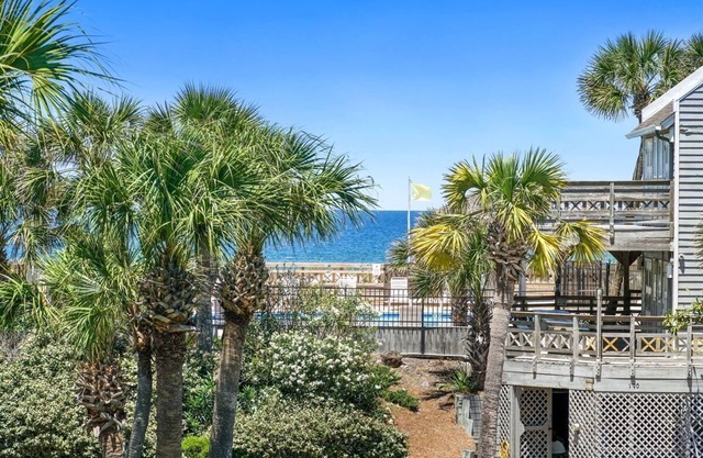 Sweetwater BD48-2BR/2BA, Gulf View over Pond, Many Extras plus High Speed Wifi