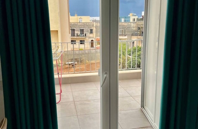 Swieqi 3 bedroom flat 3