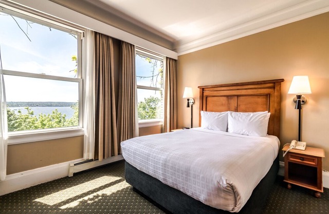 Sylvia Hotel