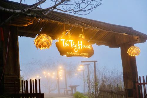 Táo Tày House