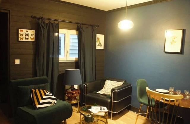 T2 Déco Cabinet de Curiosité 30m2 2 min Gare