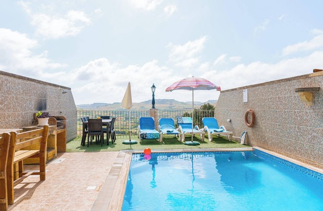 Ta Dora 3 bedroom villa with Private pool
