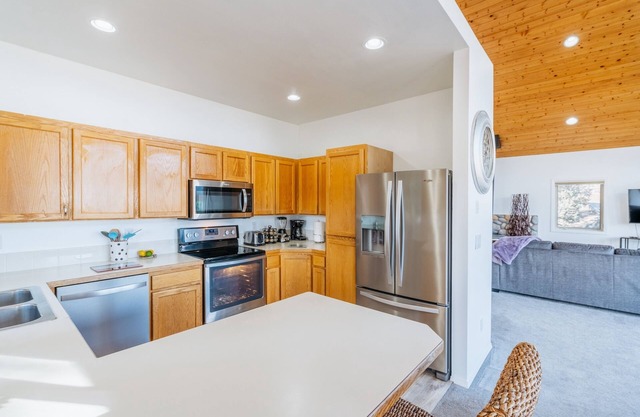 Tailwinds Farm Secluded Estate On The River Amazing Views by RedAwning