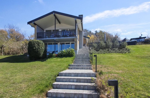 "Takenya" - 400m from the sea by Interhome