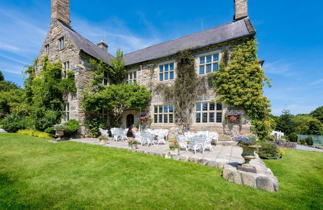 Talhenbont Hall
