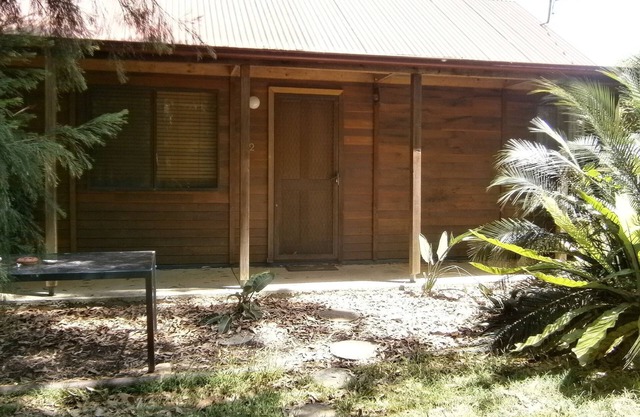 Tallgums Hideaway - family beach retreat