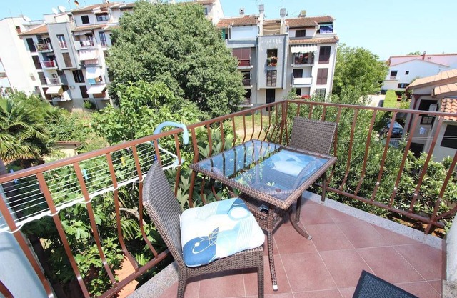 TANJA One-Bedroom Apartment with Balcony