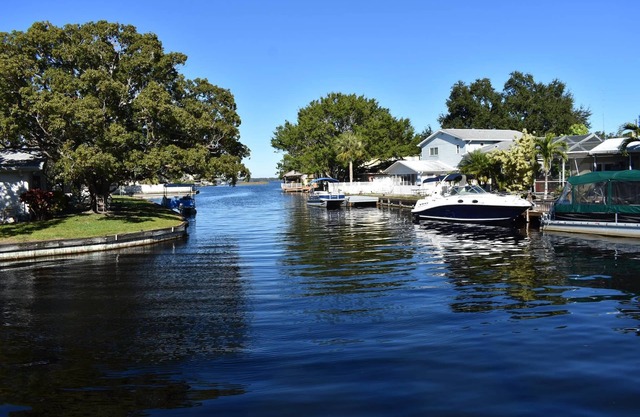Tarpon Lake Escape LLC