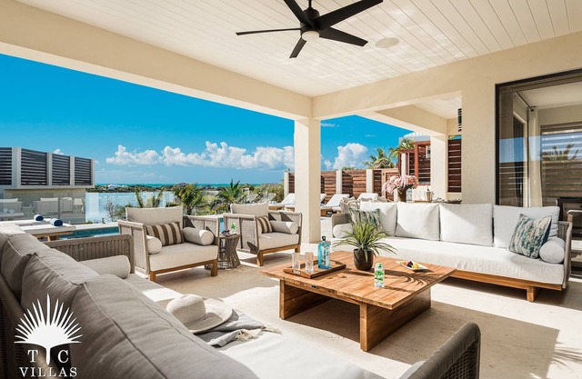 TC Villas -Villa Evie -Silly Creek & Chalk Sound