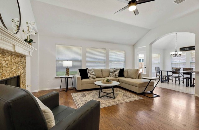 TCH - Spacious 3bd/2ba home in Allen with Office