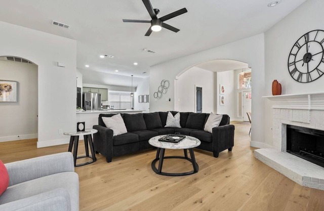 TCH - Spacious 4bd/2ba home in McKinney w/Office