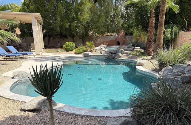 Tempe Oasis with Spa/Heated Pool! Preferred home by the AZ Cardinals.