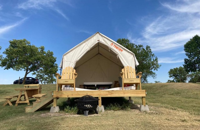 Tentrr State Park Site - Nebraska Sherman SRA - East Ridge Lakeview J - Single Camp