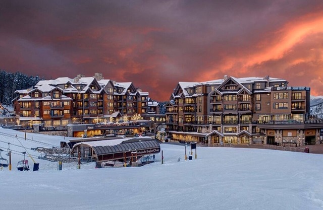 Thanksgiving in Breckenridge at a World-Class Resort!