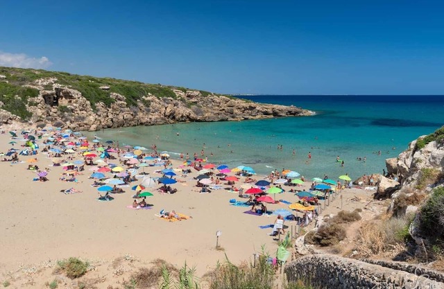 The 1800s nest house within the Vendicari reserve