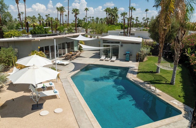 The 1959 - Mid-Century Pool & Spa Retreat